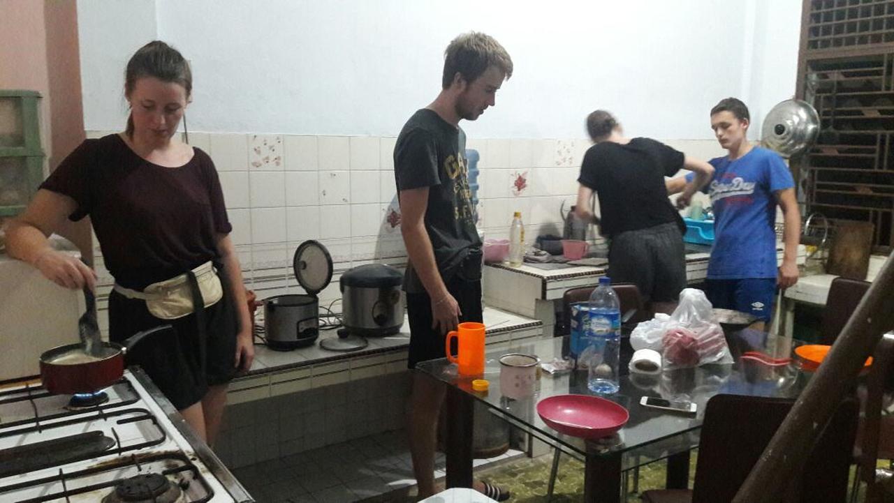 Dazhong Backpacker'S Hostel Medan Extérieur photo