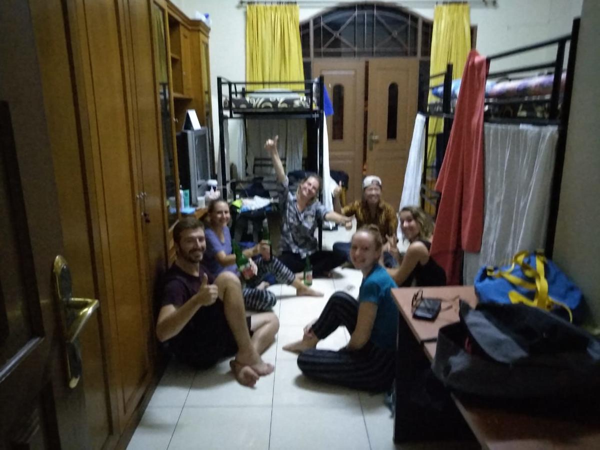 Dazhong Backpacker'S Hostel Medan Extérieur photo