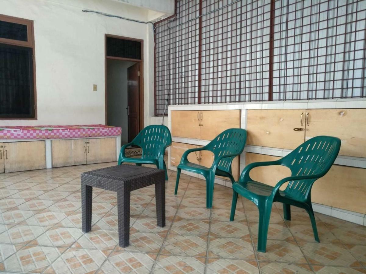 Dazhong Backpacker'S Hostel Medan Extérieur photo